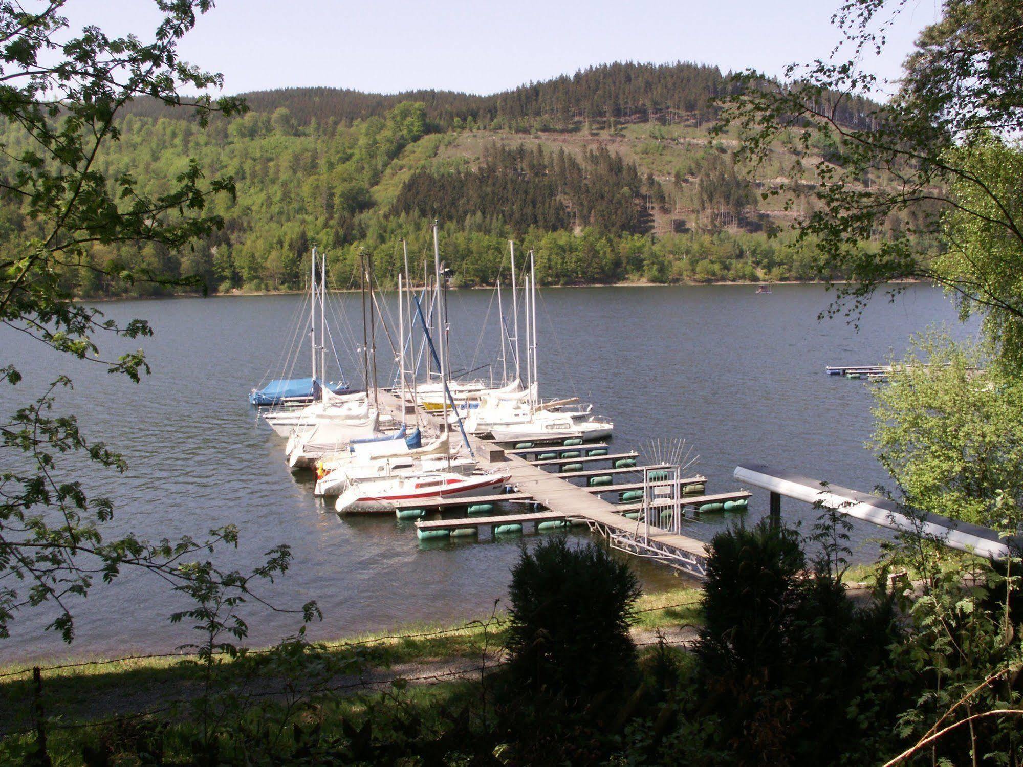 Hotel Berghof Am See Lautenthal Buitenkant foto